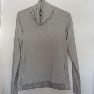 nike crew neck hoodie
